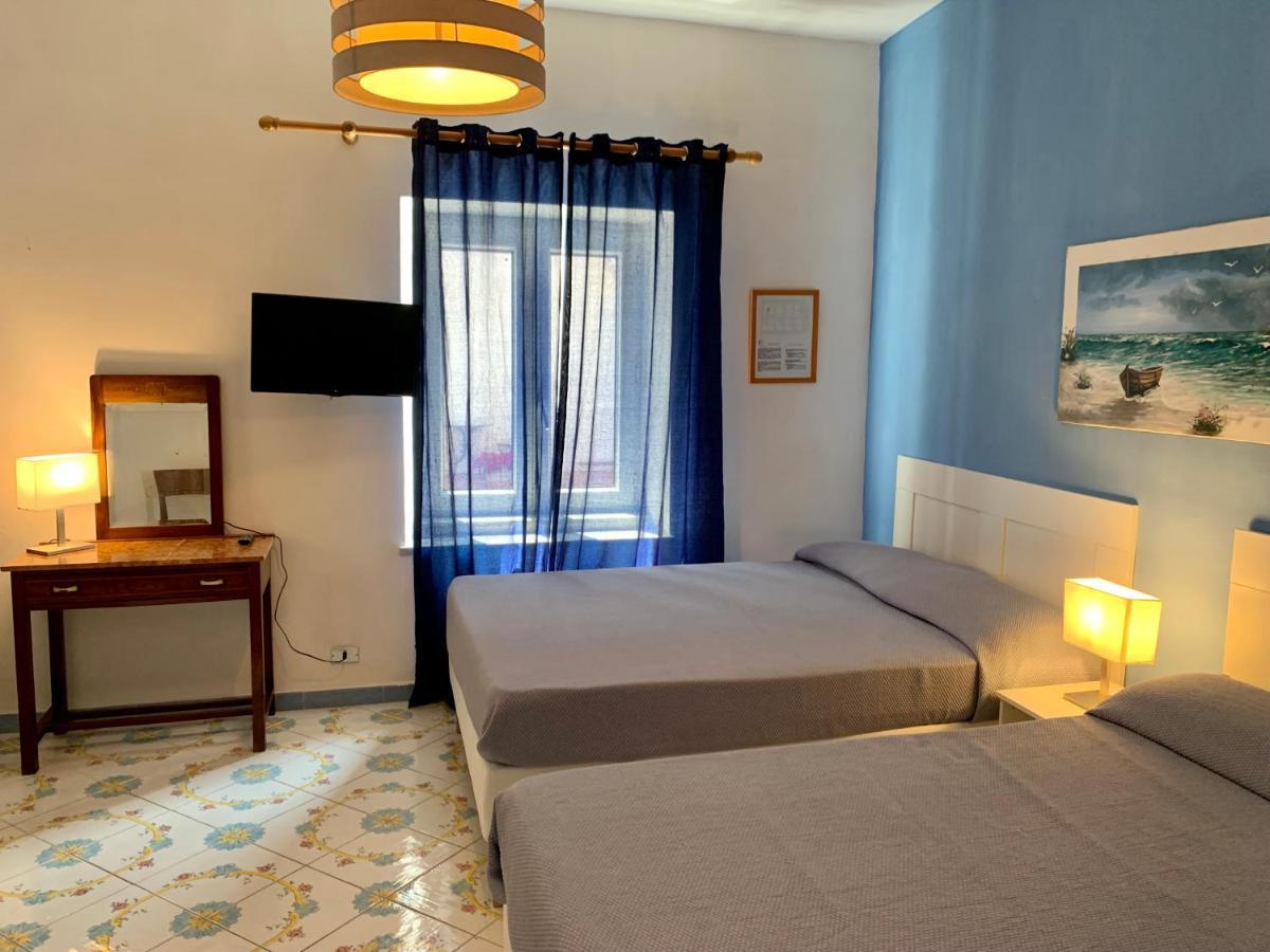 Hotel Ortensia Ponza Dış mekan fotoğraf