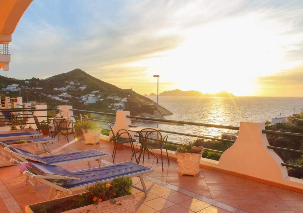 Hotel Ortensia Ponza Dış mekan fotoğraf