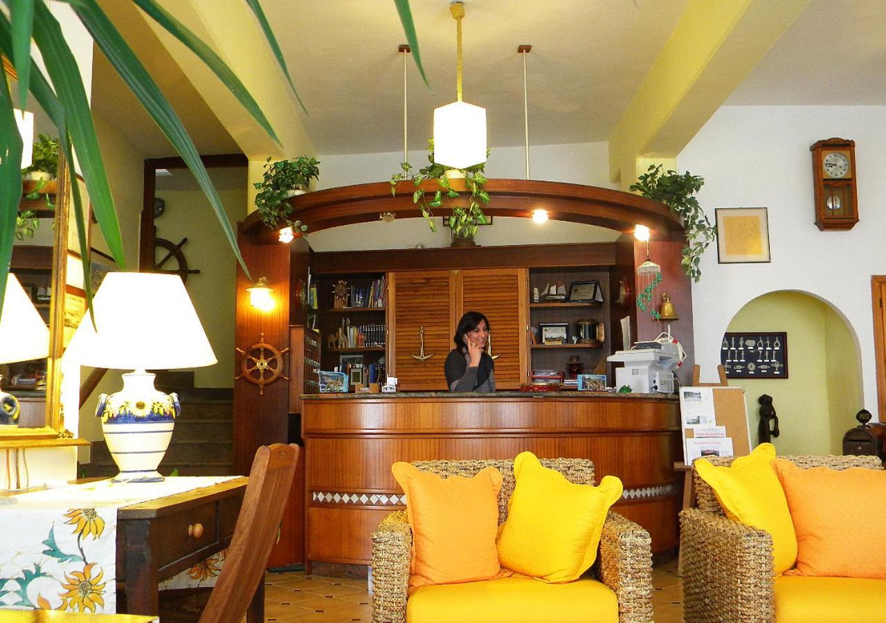 Hotel Ortensia Ponza Dış mekan fotoğraf