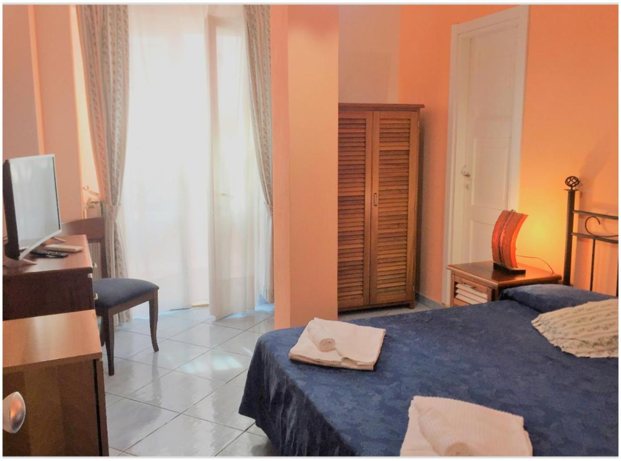 Hotel Ortensia Ponza Dış mekan fotoğraf